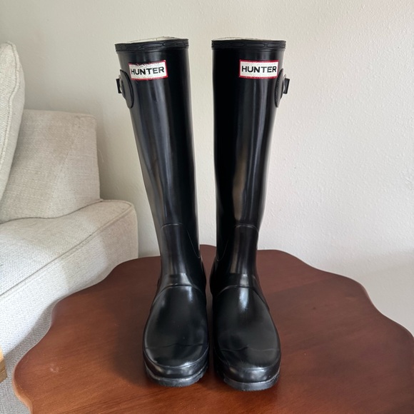 Hunter Original Tall Gloss Black Rain Boots - Picture 2 of 6